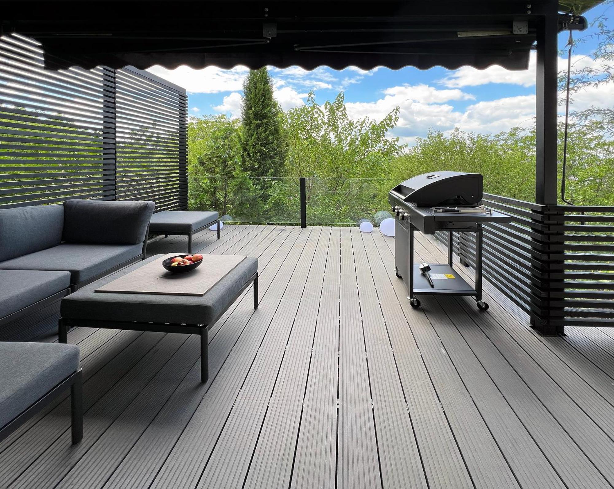 Pergola House In A Green Oasis With Fantastic View Διαμέρισμα Petrovaradin Εξωτερικό φωτογραφία